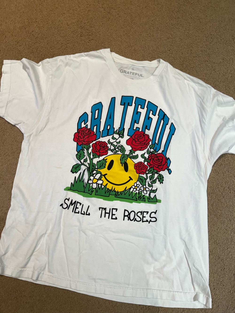 Grateful smell the roses t-shirt